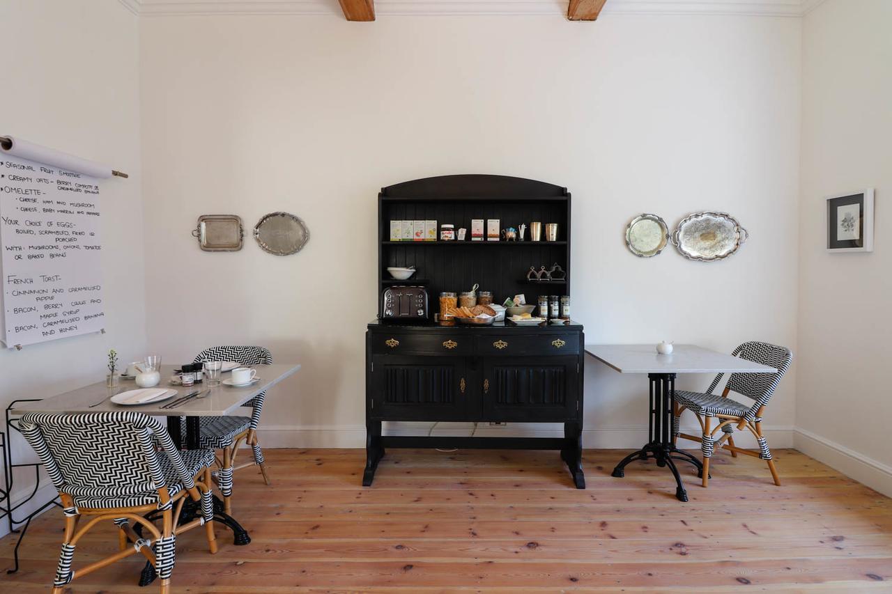 Whispering Oaks Guest House Джордж Екстериор снимка